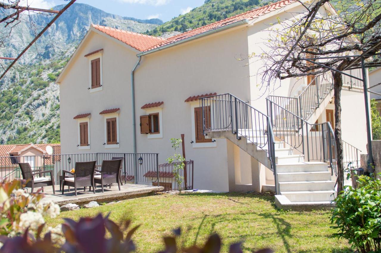 Apartments Mezini 11 Kotor Exteriér fotografie