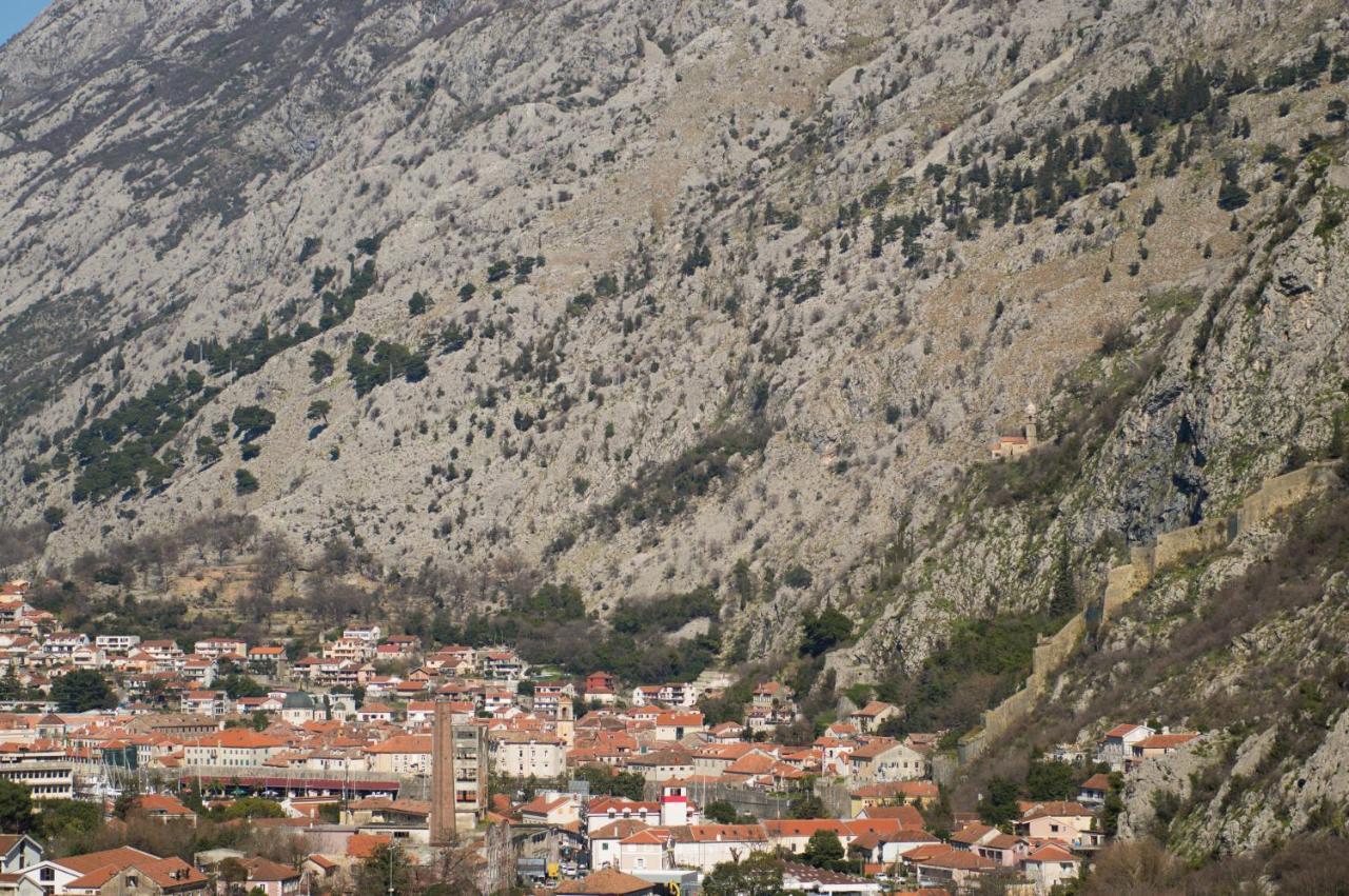 Apartments Mezini 11 Kotor Exteriér fotografie