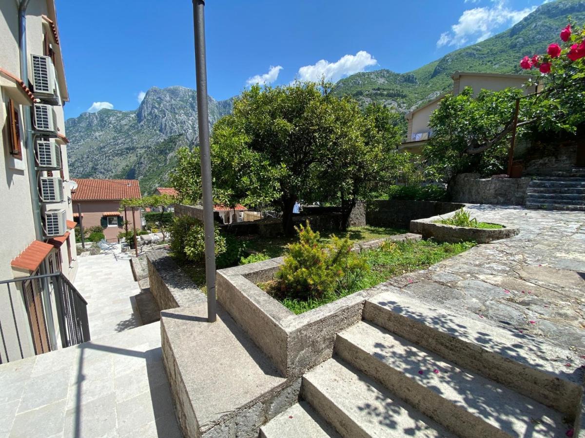 Apartments Mezini 11 Kotor Exteriér fotografie