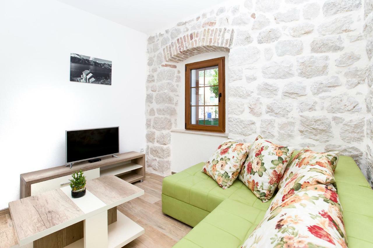 Apartments Mezini 11 Kotor Exteriér fotografie
